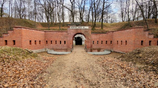 Obraz zawieraj�cy na wolnym powietrzu, ziemia, drzewo, ceg�a

Opis wygenerowany automatycznie